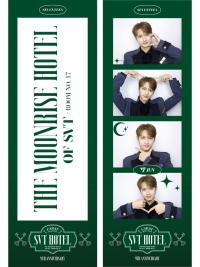 Seventeen - Moonrise Hotel Photo Strips