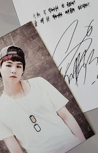 BTS - Red Bullet Hello Session Postcards