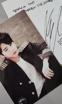 BTS - Red Bullet Hello Session Postcards