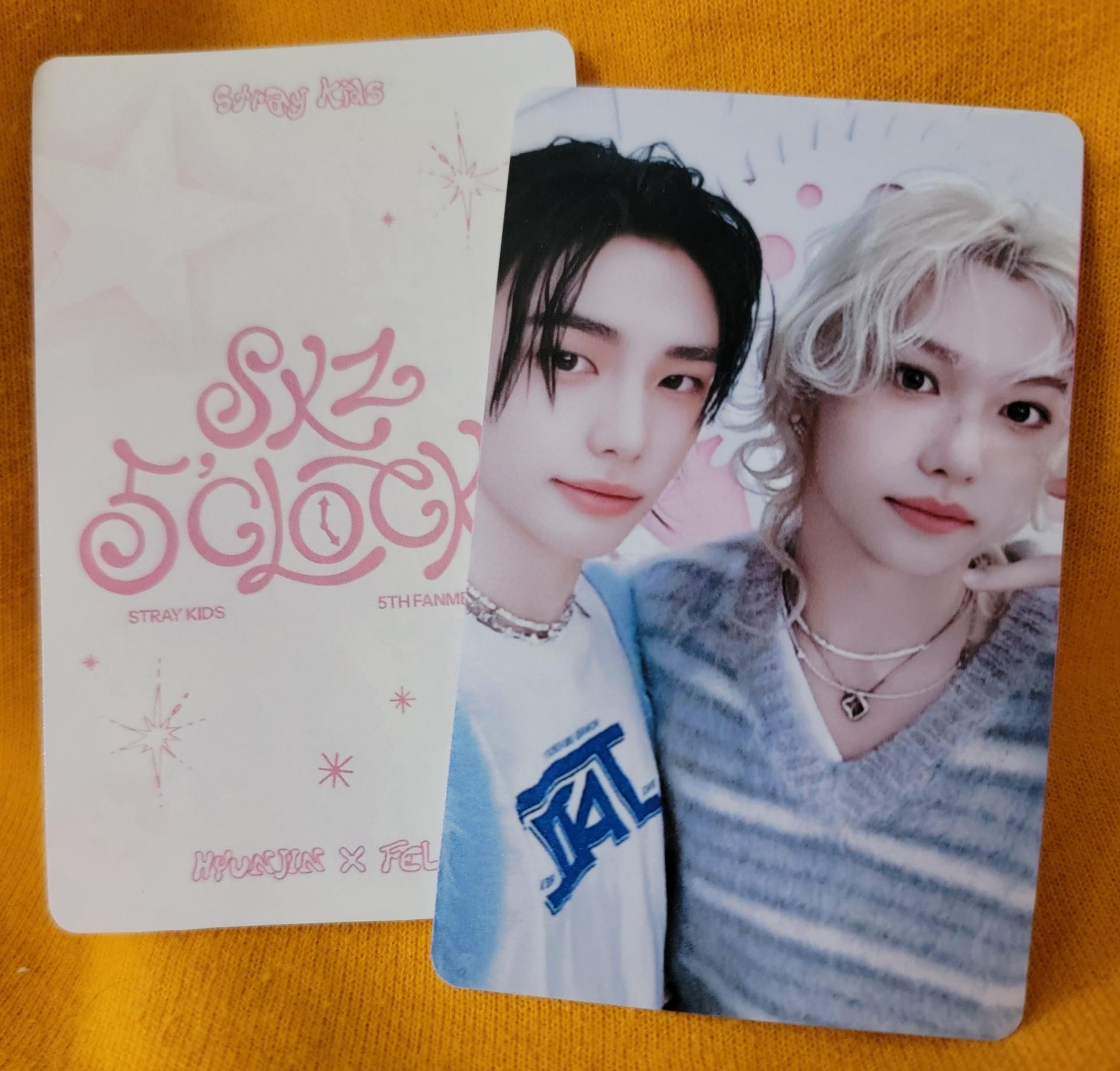 Stray Kids - 5 o'clock Fan meeting Day 1 Fan Zone Photocards