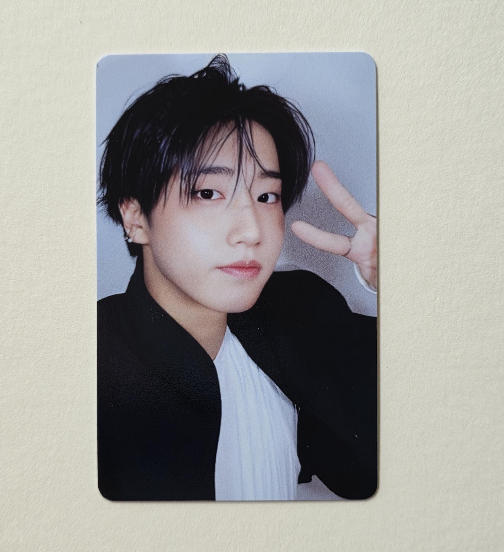 Stray Kids : Karma -Ceremony Photocards