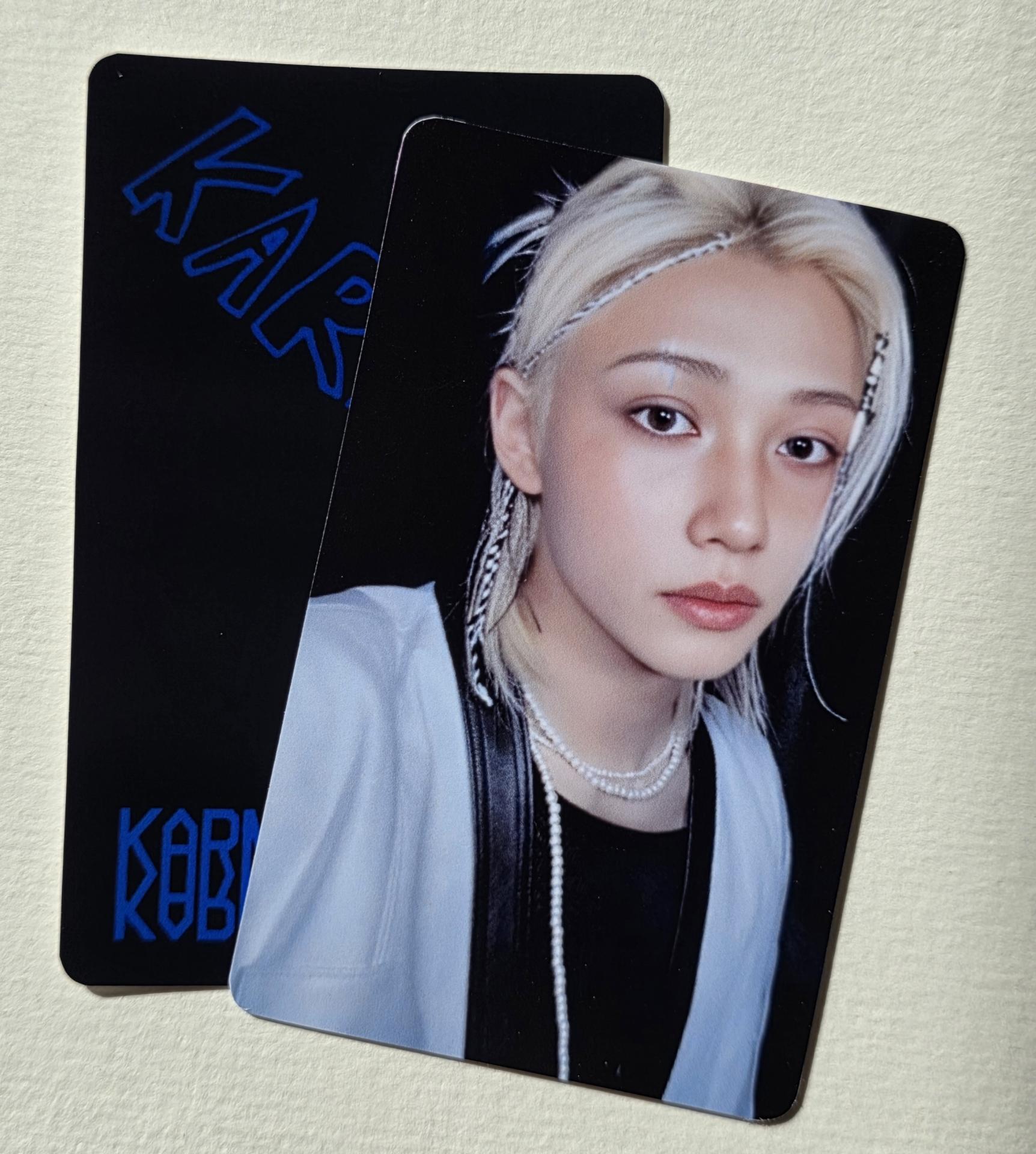 Stray Kids : Karma - LTD Ver Photocards