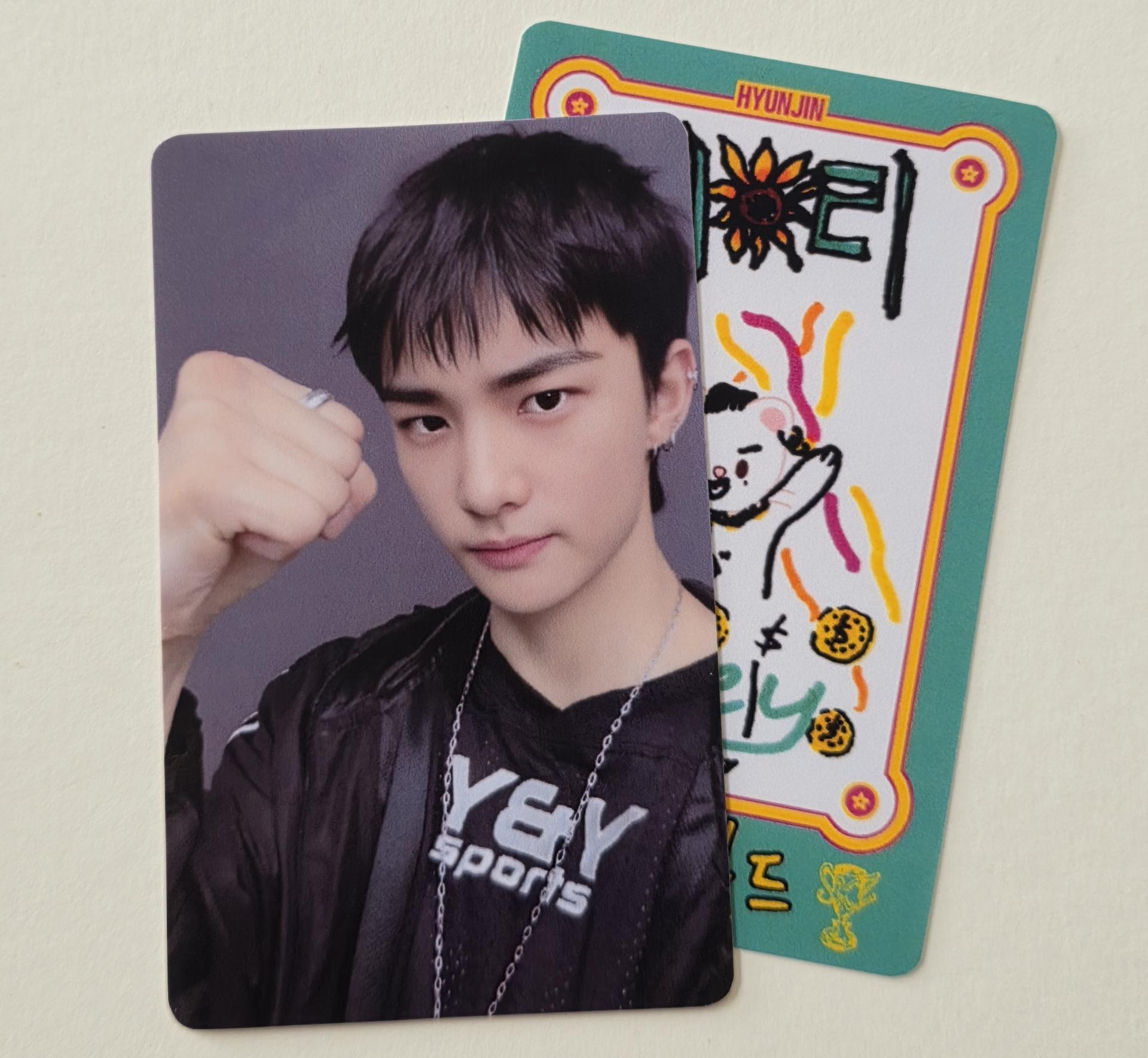 Stray Kids : Karma Fans Shop Lucky Draw Photocards