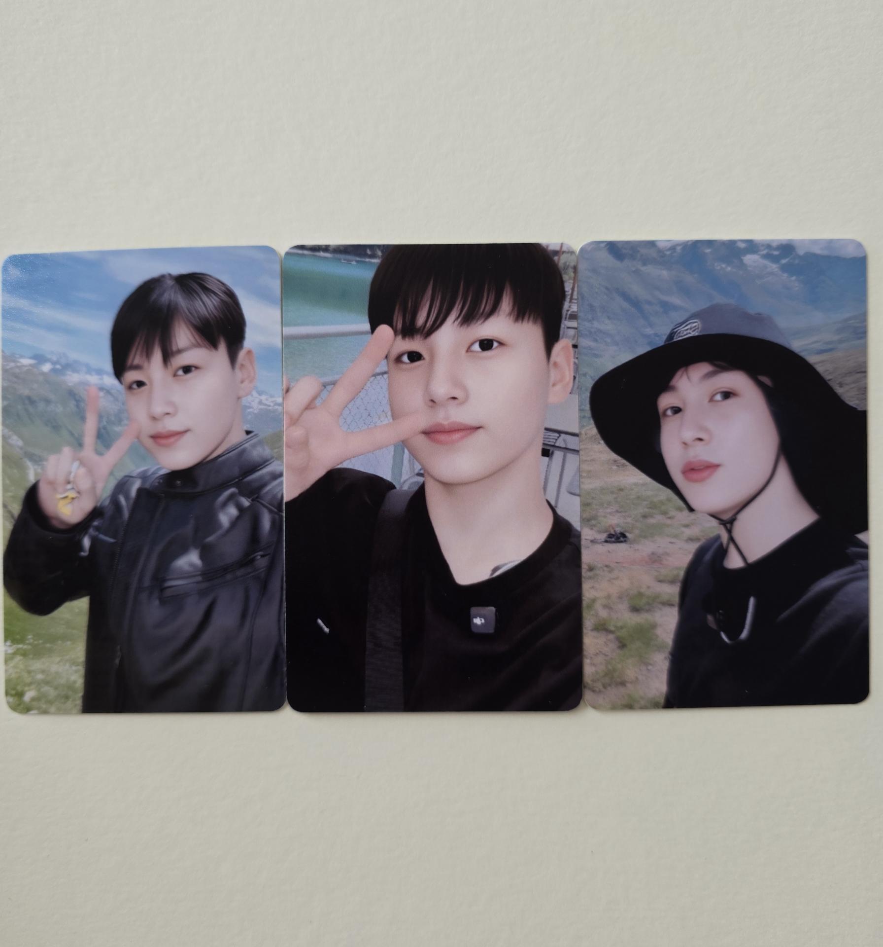 BTS - Jungkook : Are You Sure 2 Photocards