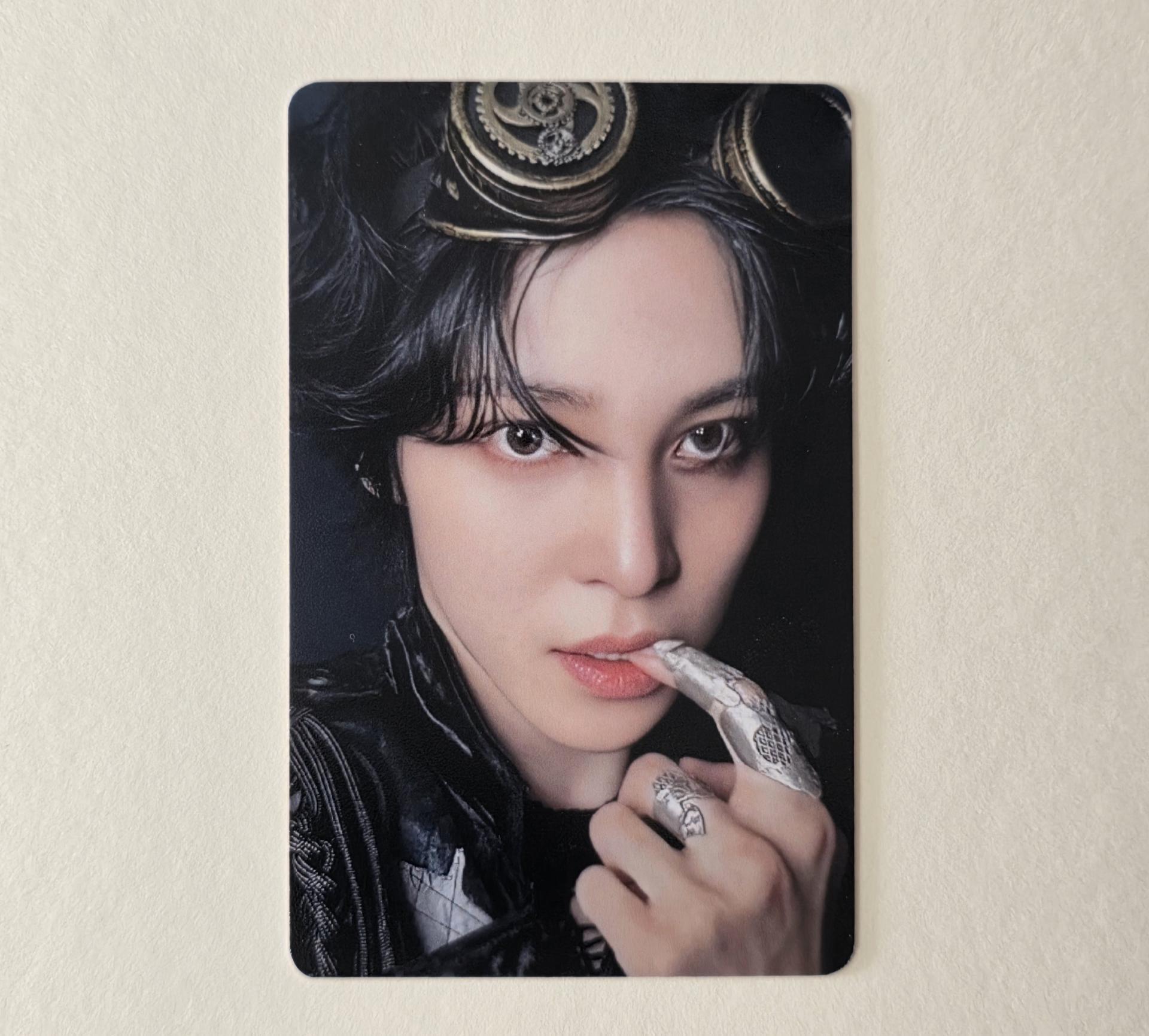 Ateez : Golden Hour 4 Vinyl Flirt Photocards | Stay DeLulu!