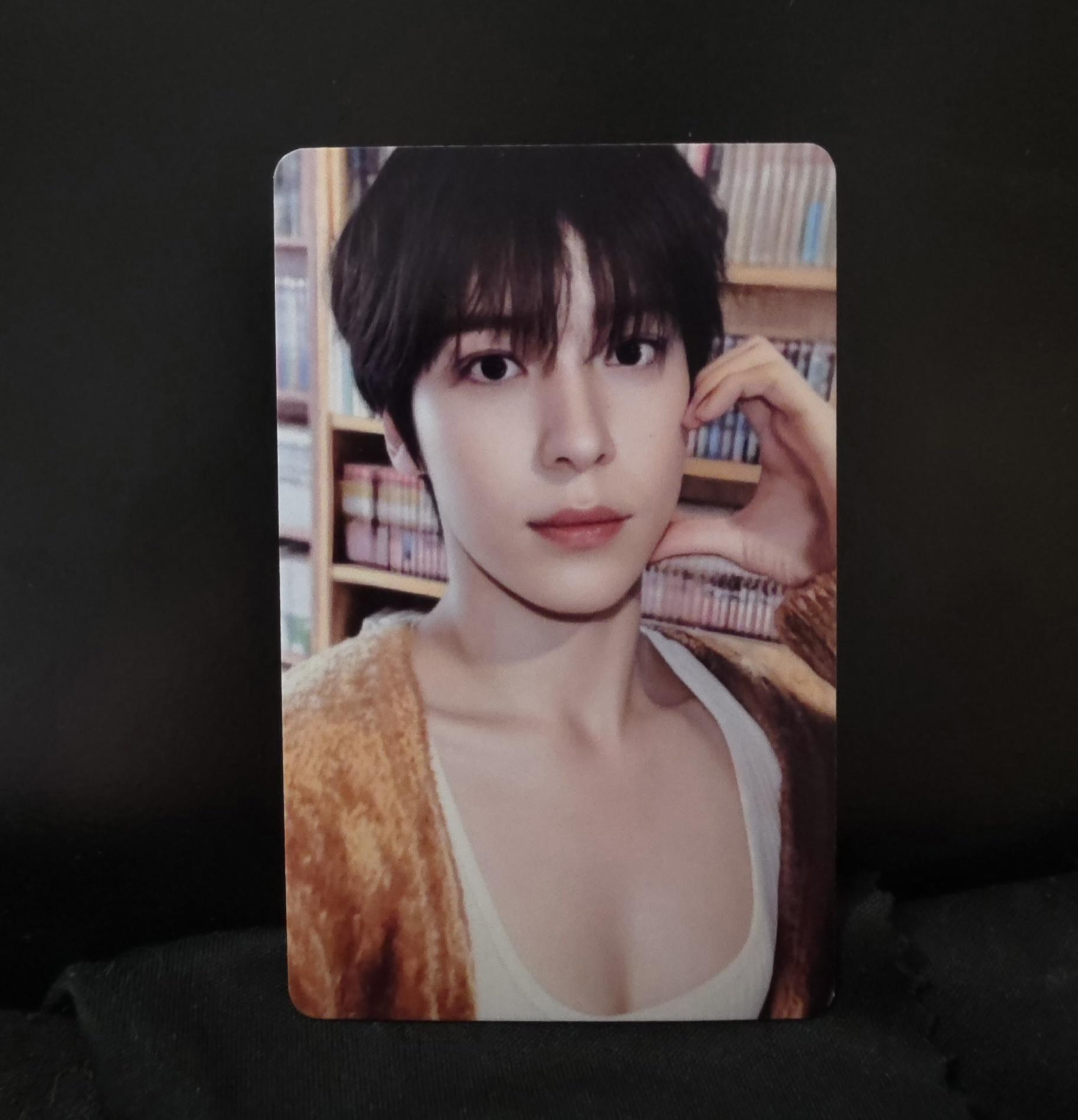 Ateez : Billboard POB Yunho Photocards