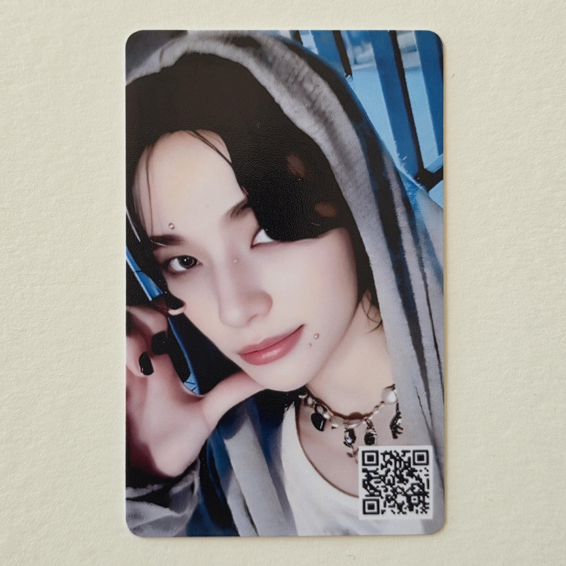 Stray Kids - Hop Real Touch Pop Up QR Photocards 