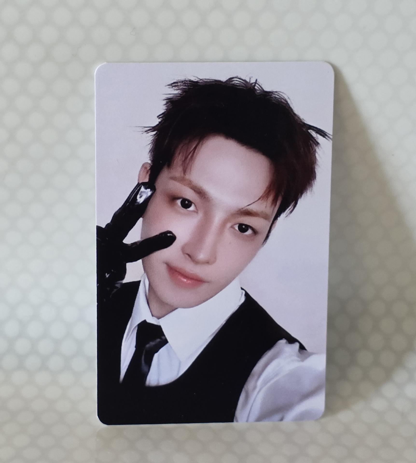 Ateez: Golden Hour Part 5 - Single CD Photocards Hongjoong
