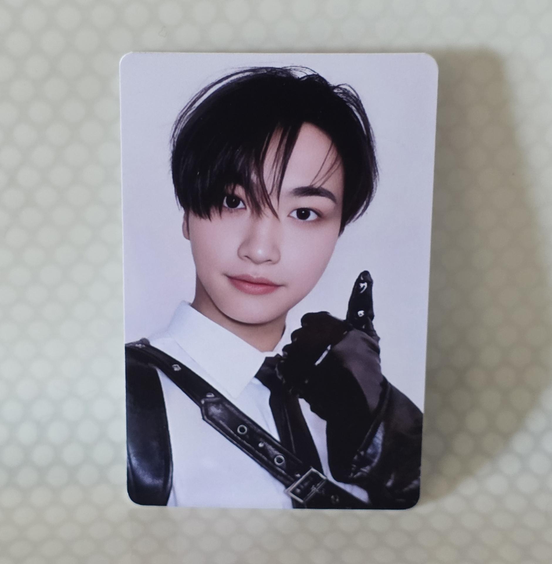 Ateez: Golden Hour Part 5 - Single CD Photocards Seonghwa