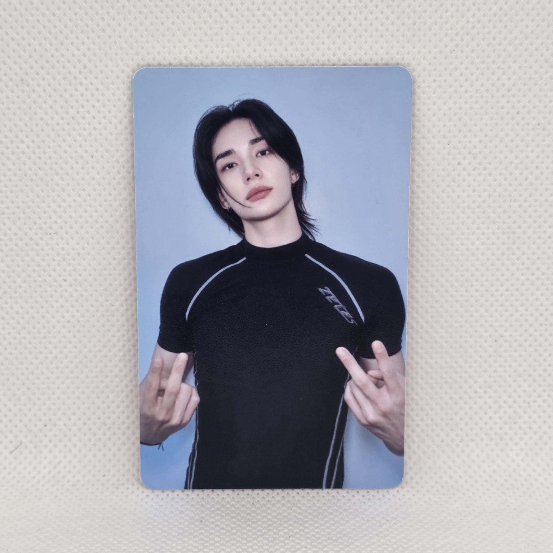 Stray Kids : This & That  - Soundwave Venue Ltd Photocards Hyunjin