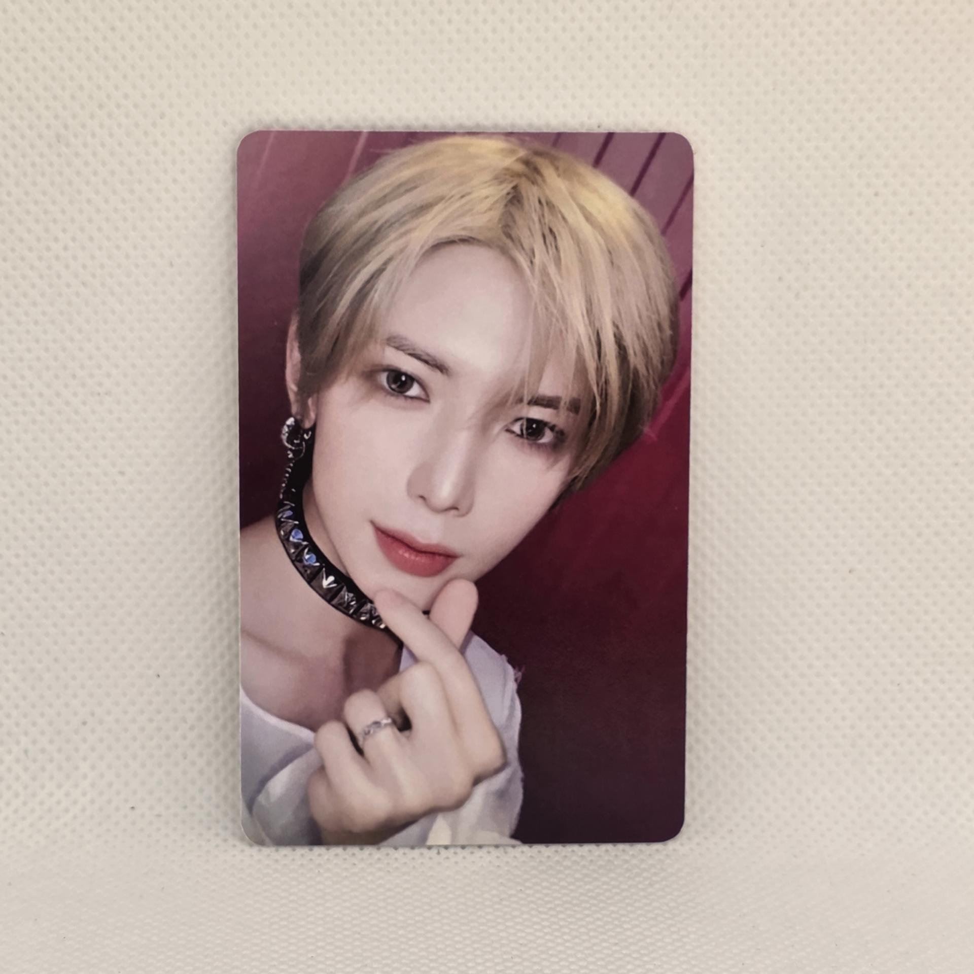 Ateez : Fanplay Cup Sleeve Photocards Yeosang