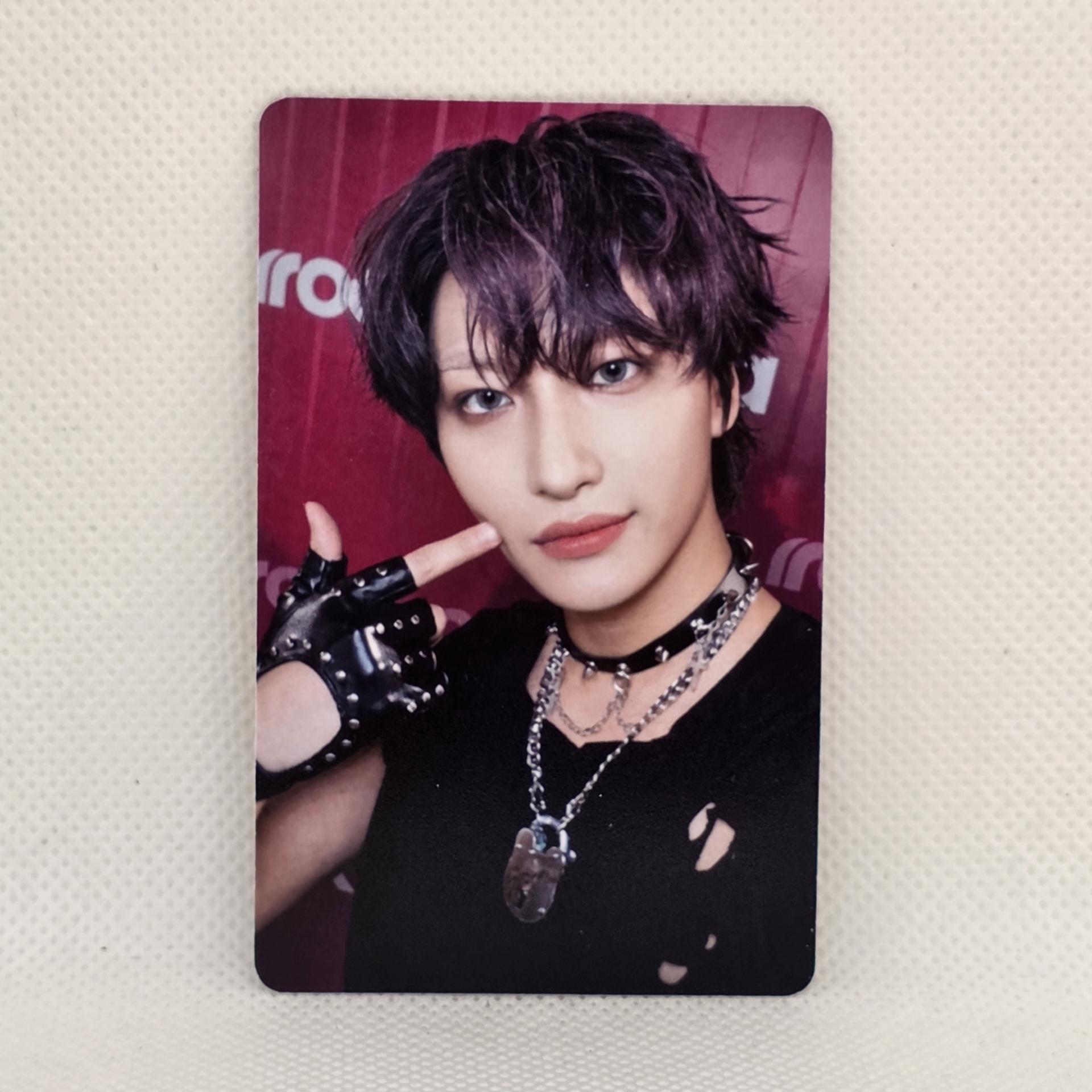 Ateez : Fanplay Metal Pin Set Photocards Seonghwa
