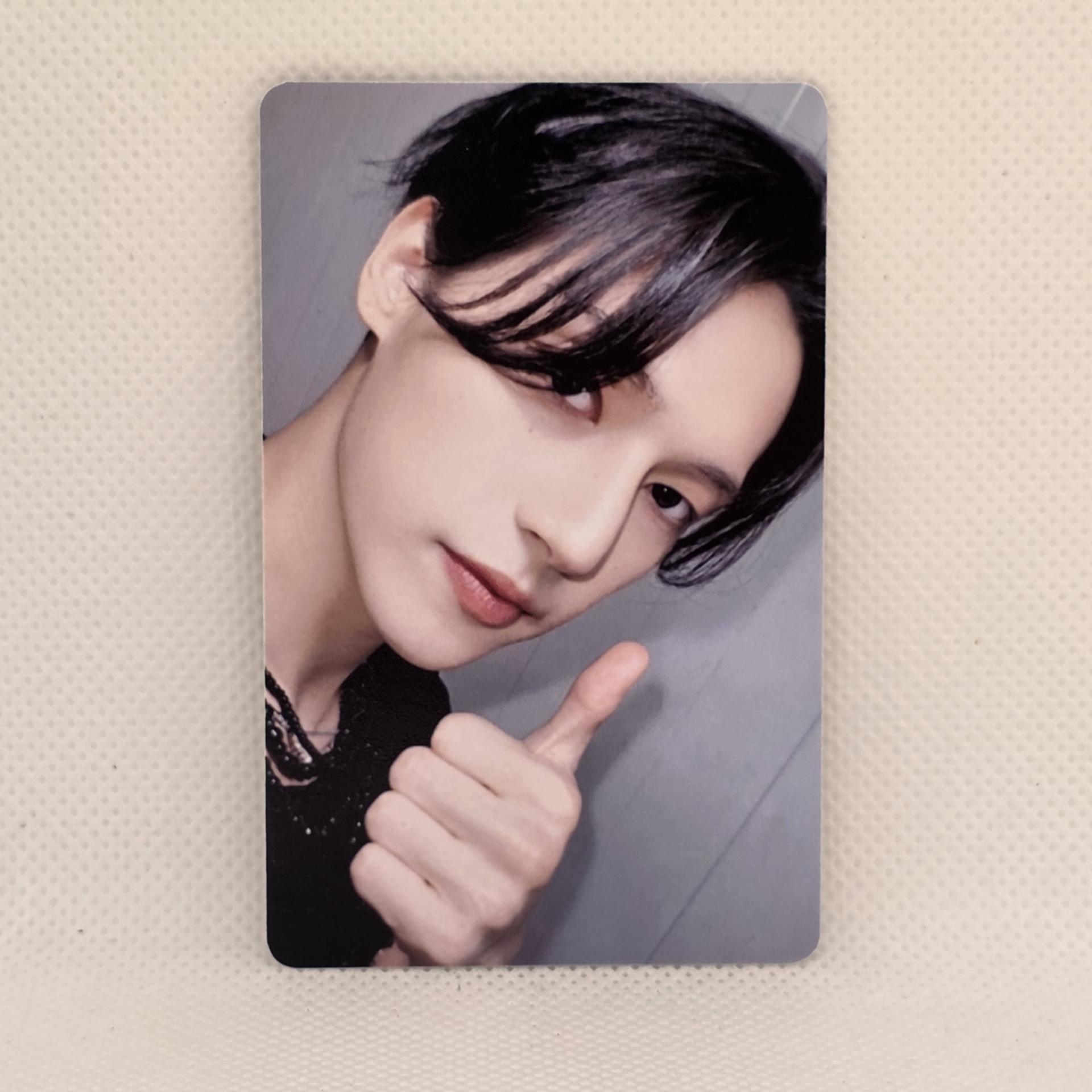 Ateez : Fanplay Metal Pin Set Photocards Wooyoung