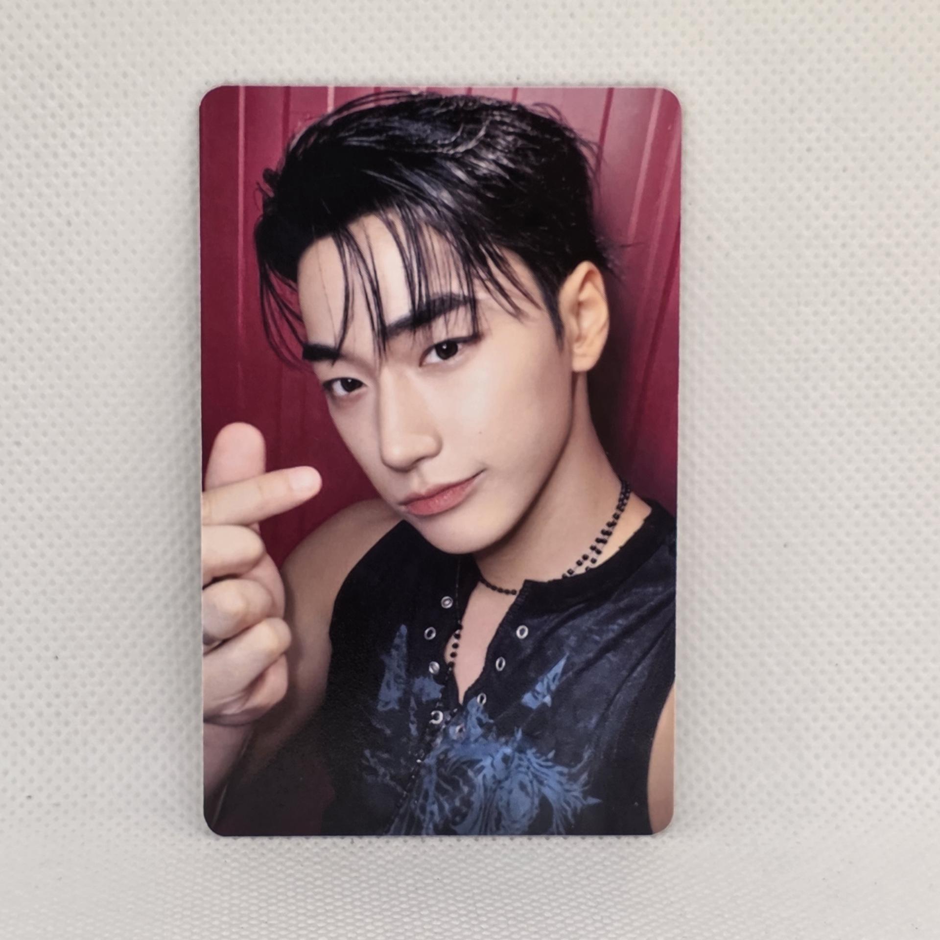 Ateez : Fanplay Metal Pin Set Photocards San