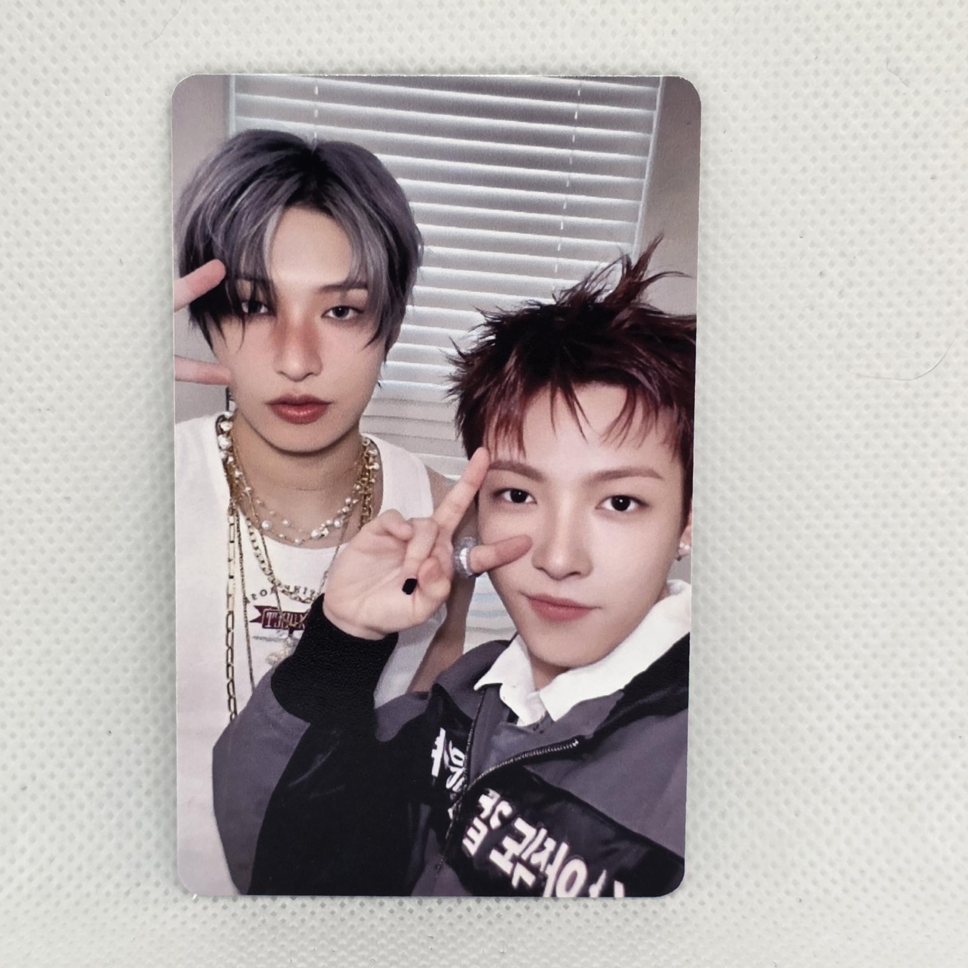 ATEEZ : Golden Hour 5 Streaming Event Winner Photocards Hongjoong and Mingi