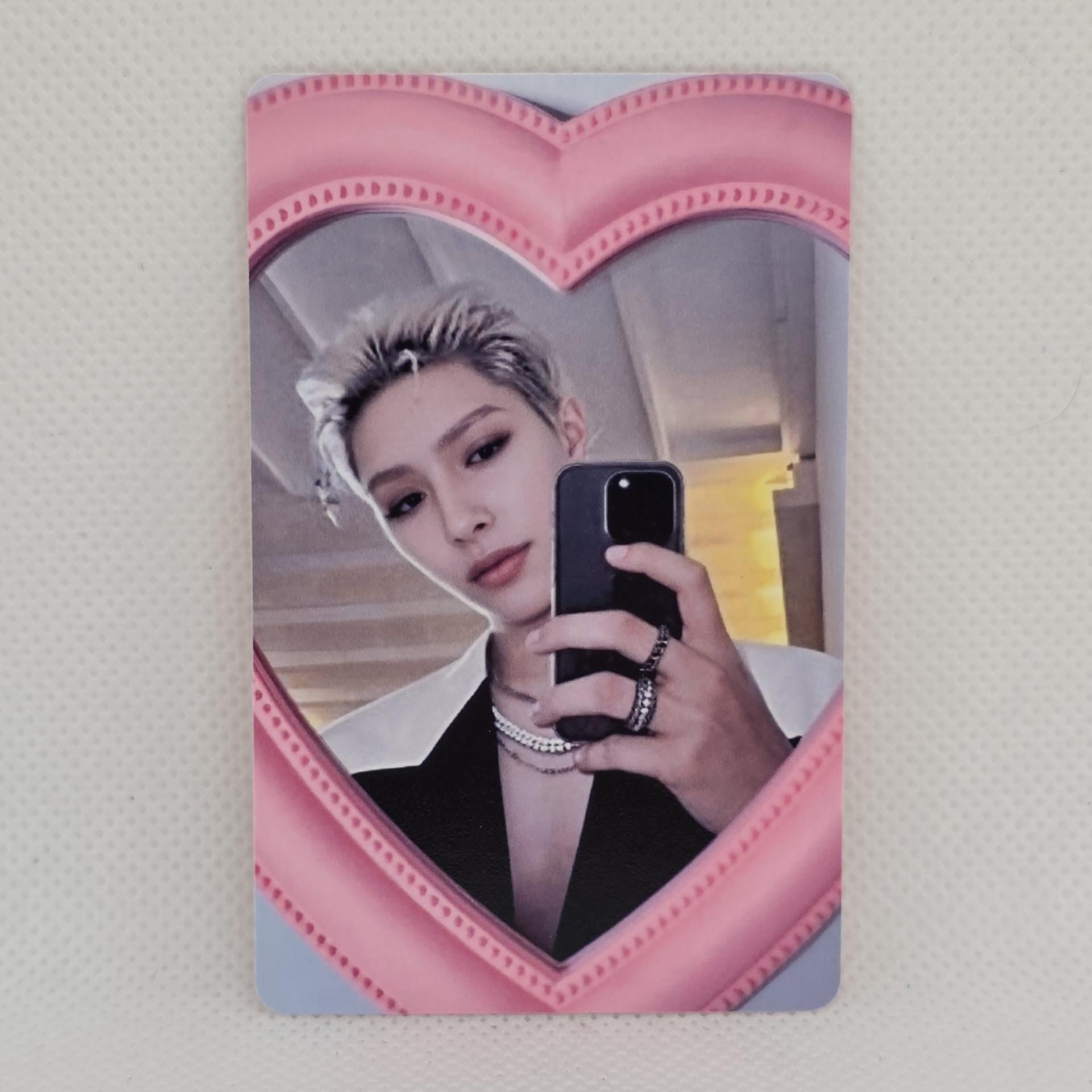 ATEEZ : Golden Hour 2 Makestar Mirror Selfie Photocards Mingi
