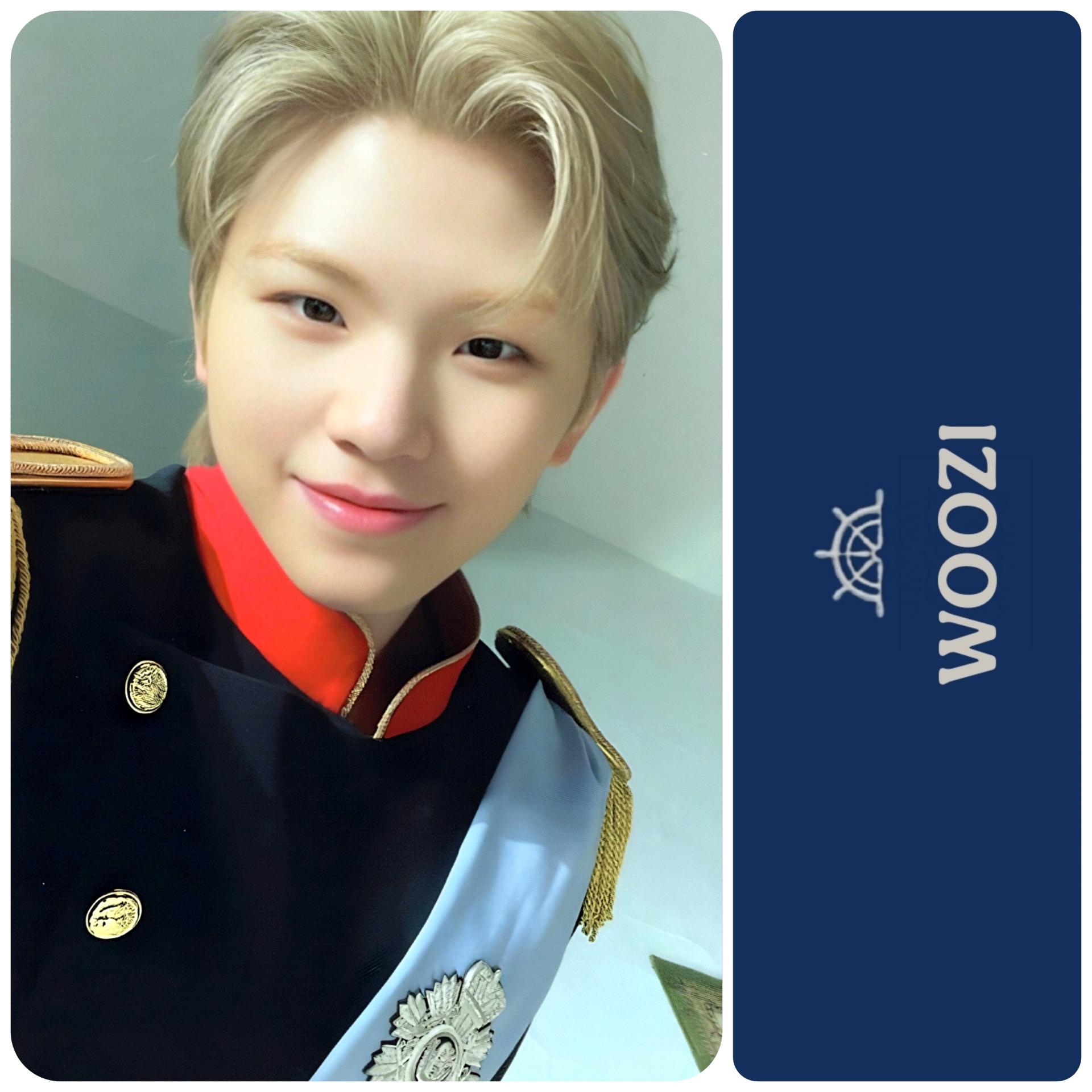 17 Cafe In Seoul Merch Tray & Table Mat Photocards 