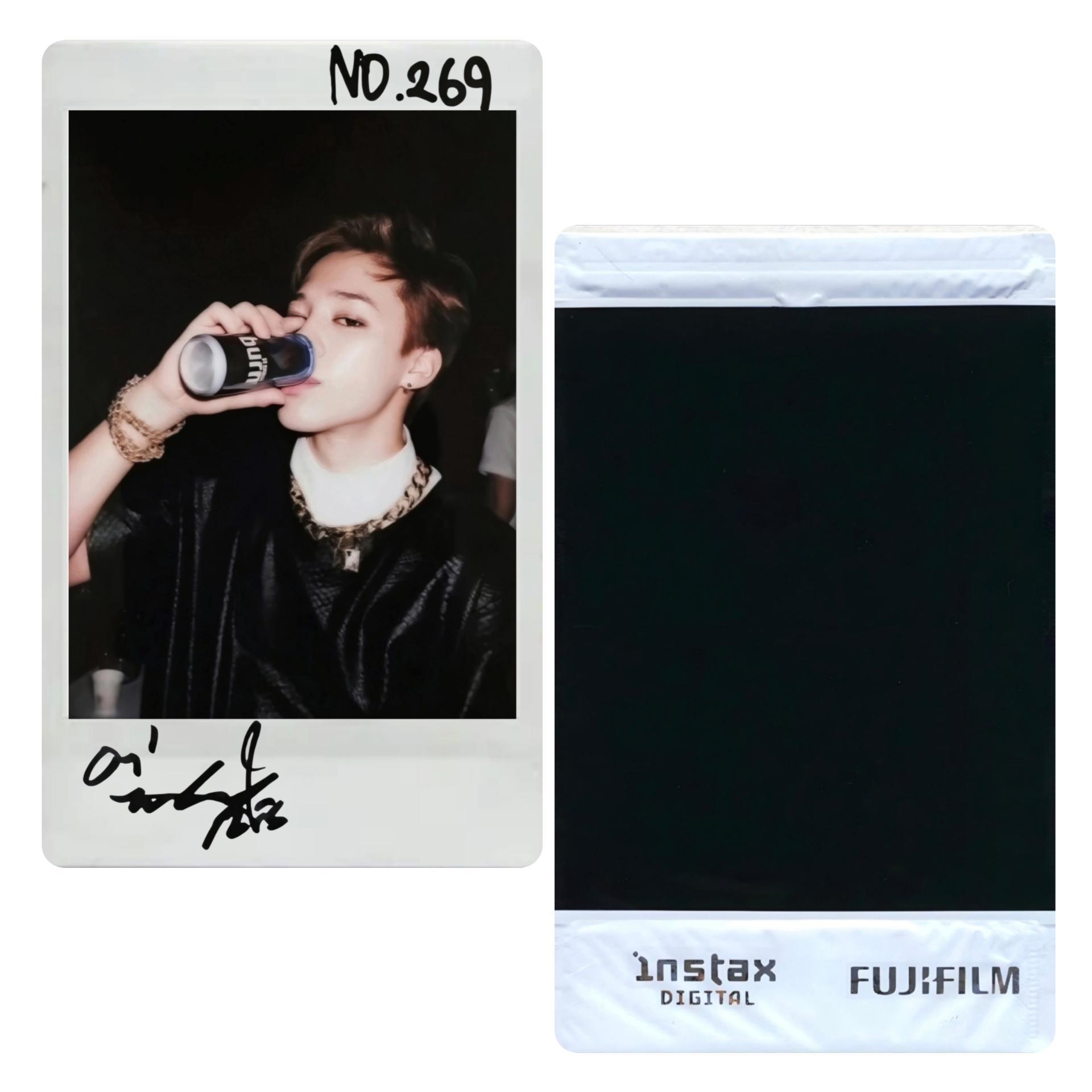 BTS - Dark & Wild 777 Polaroids Jimin 269