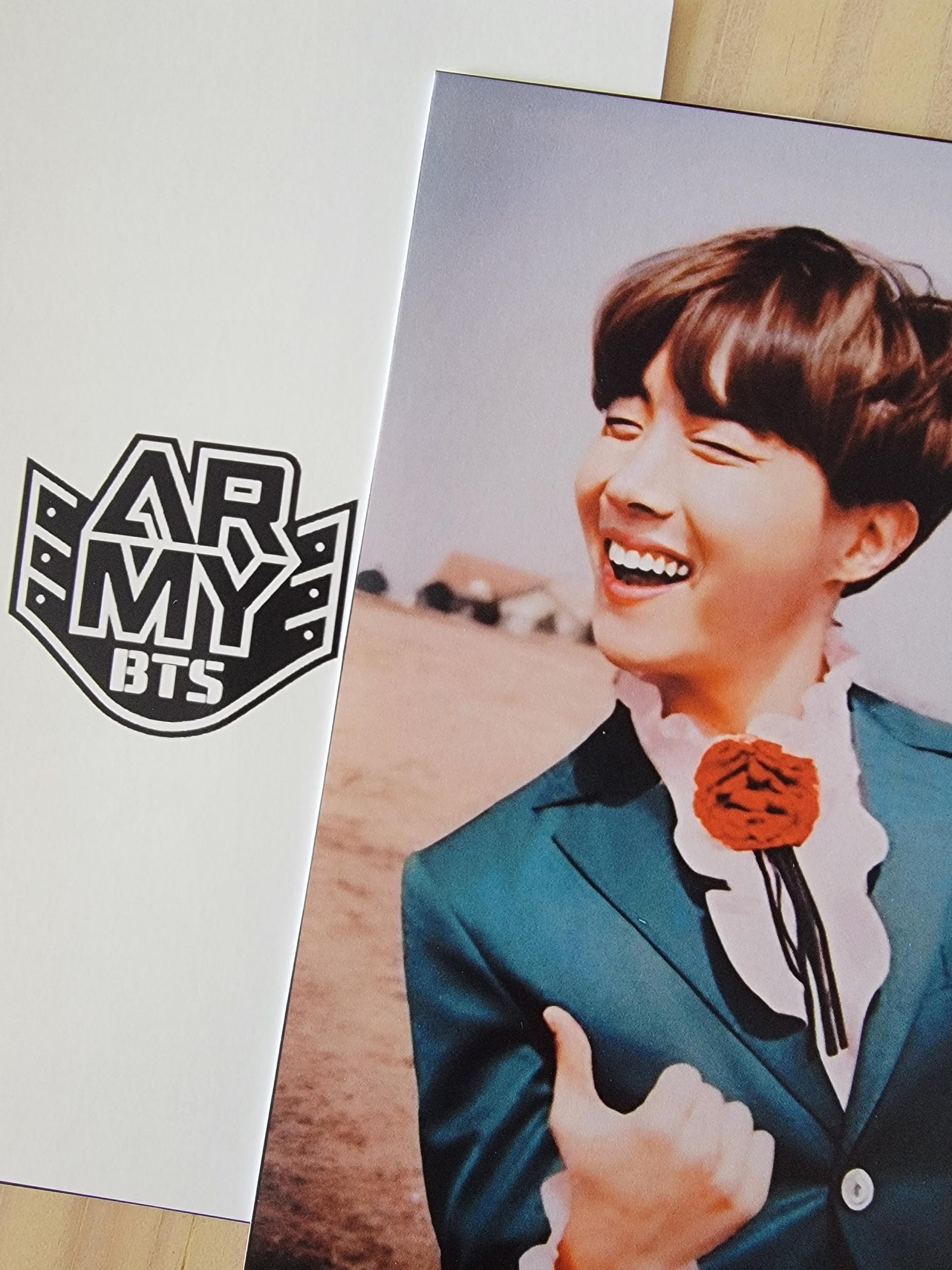 BTS - Fire Broadcast Photocards