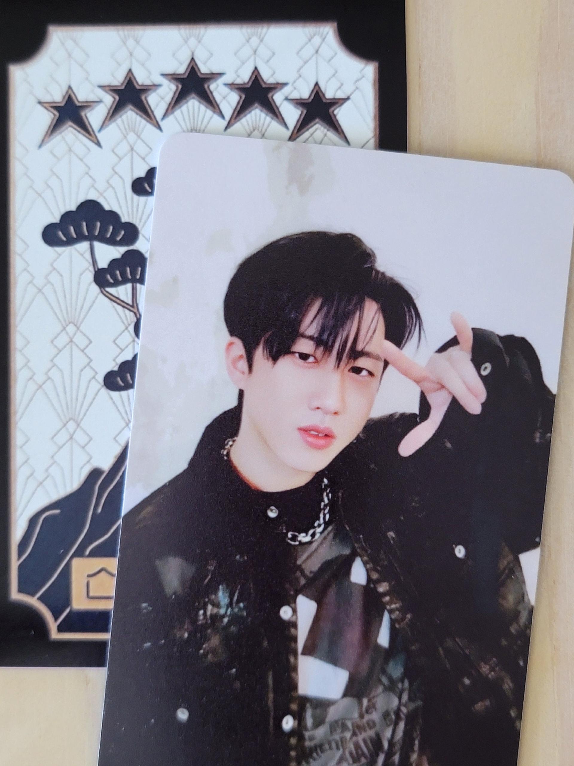 Stray Kids 5 Star Barnes & Noble Photocards | Stay DeLulu!