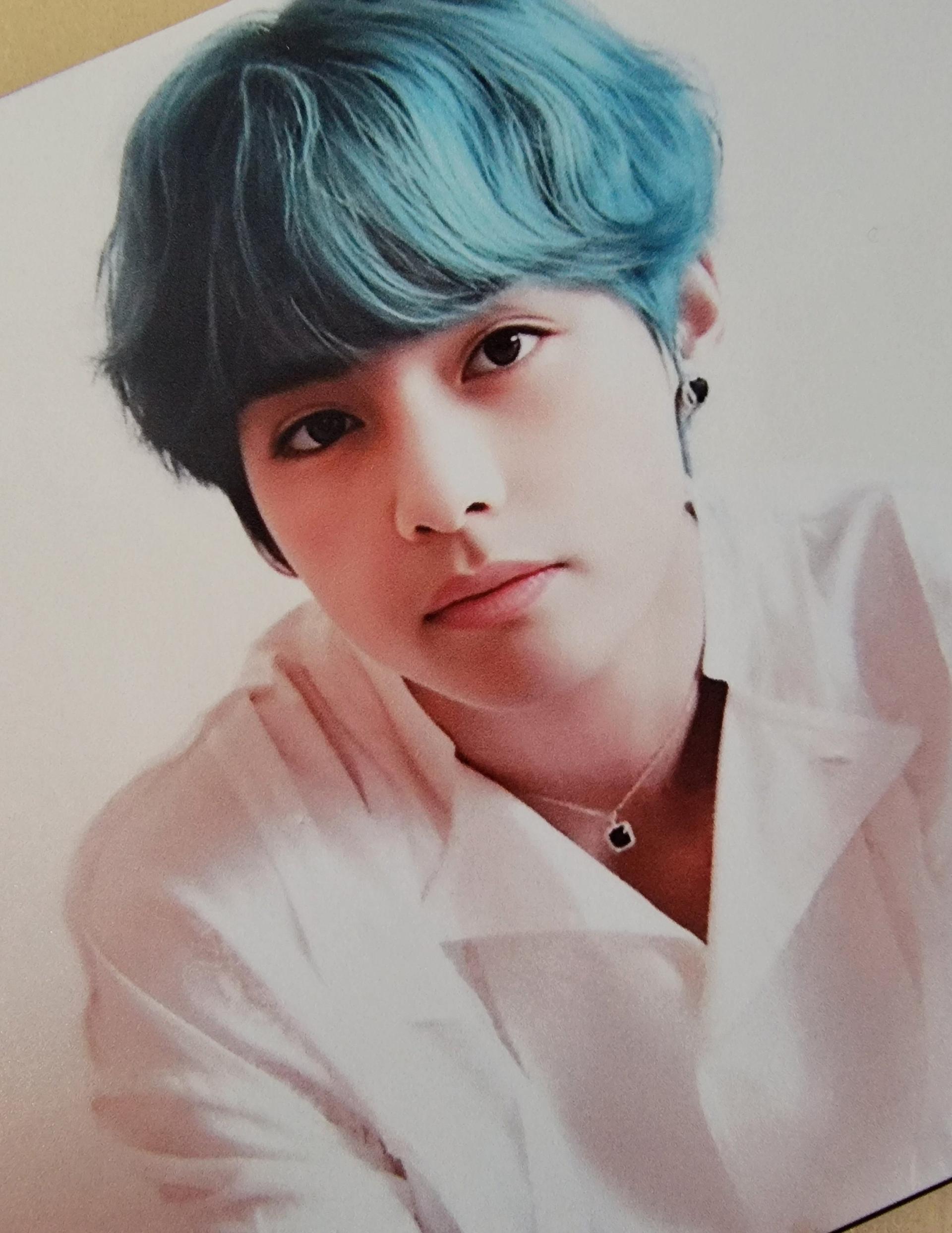 BTS - Boy with Luv Broadcast Photocards Ver 2