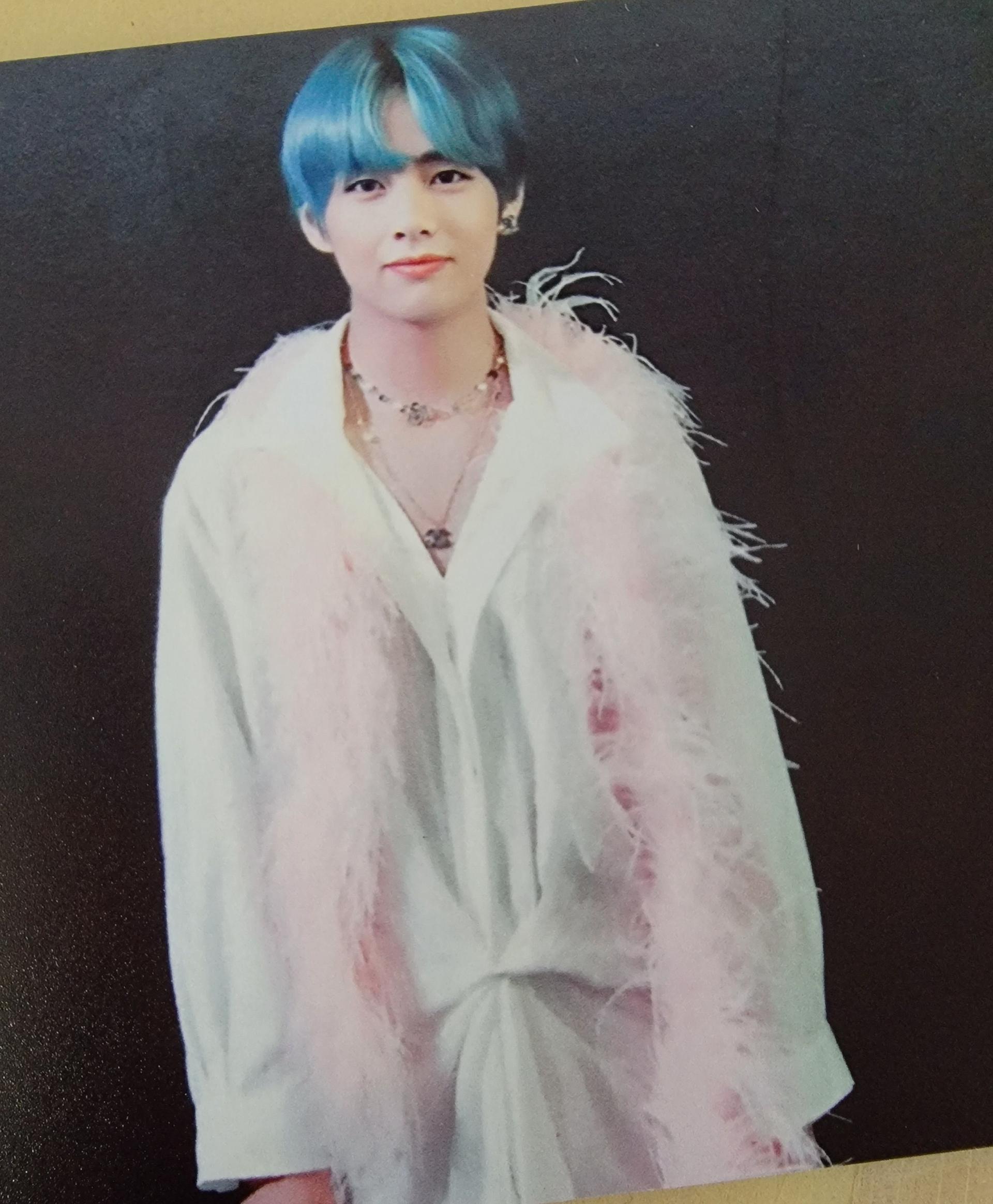 BTS - Boy with Luv Broadcast Photocards Ver 1