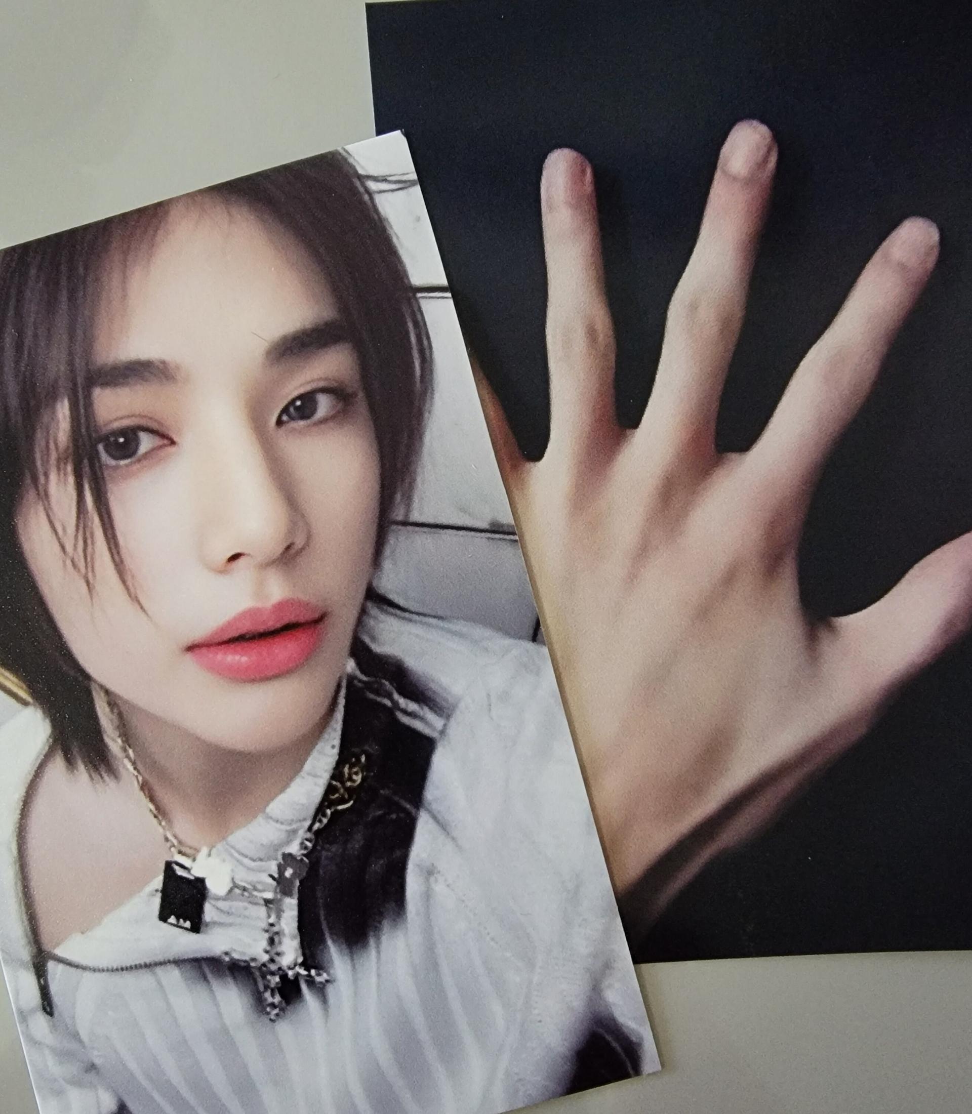 Stray Kids Rock Star Rock Version Photocards