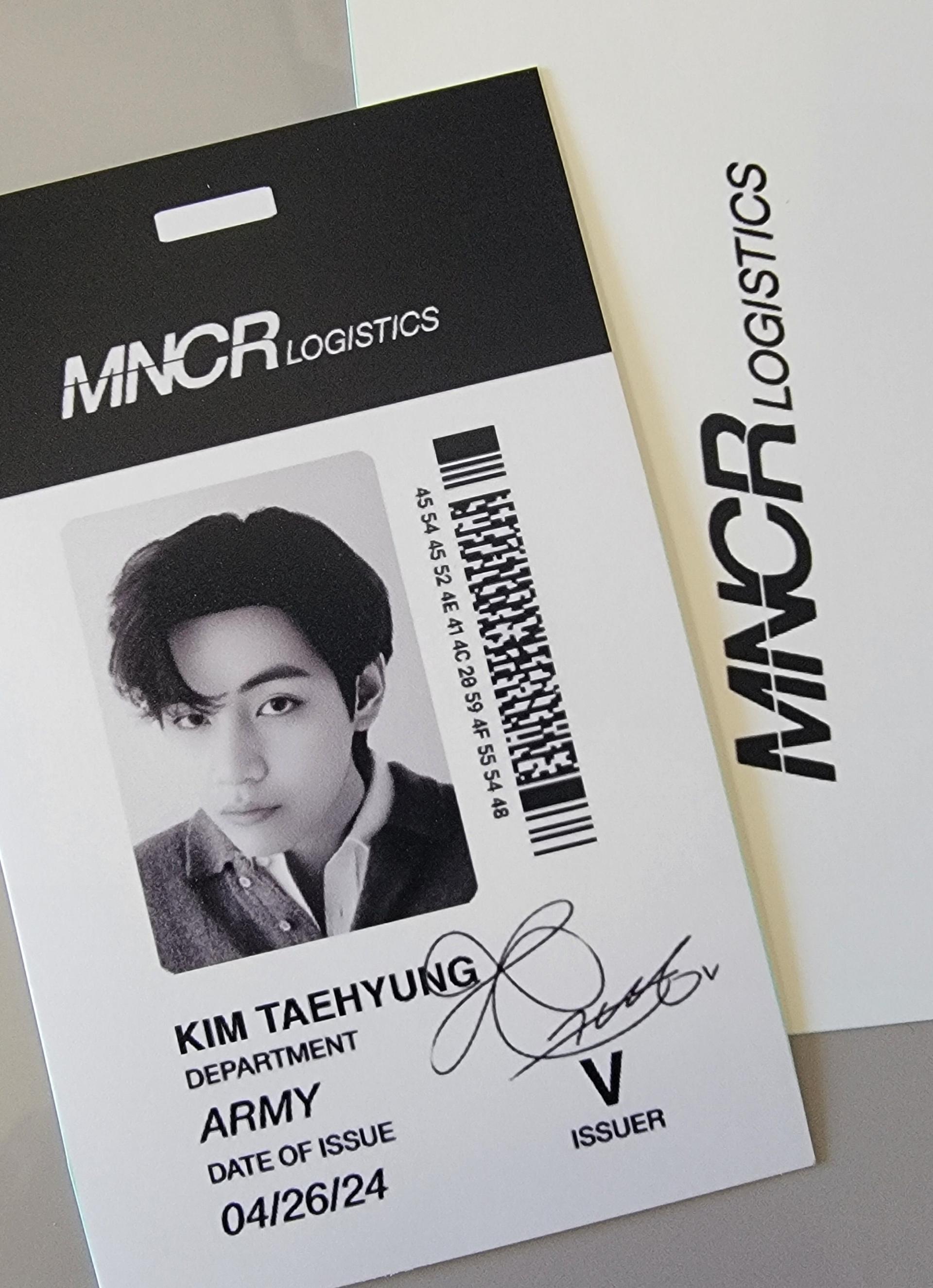 BTS - Monochrome MNCR ID Badge Photocards