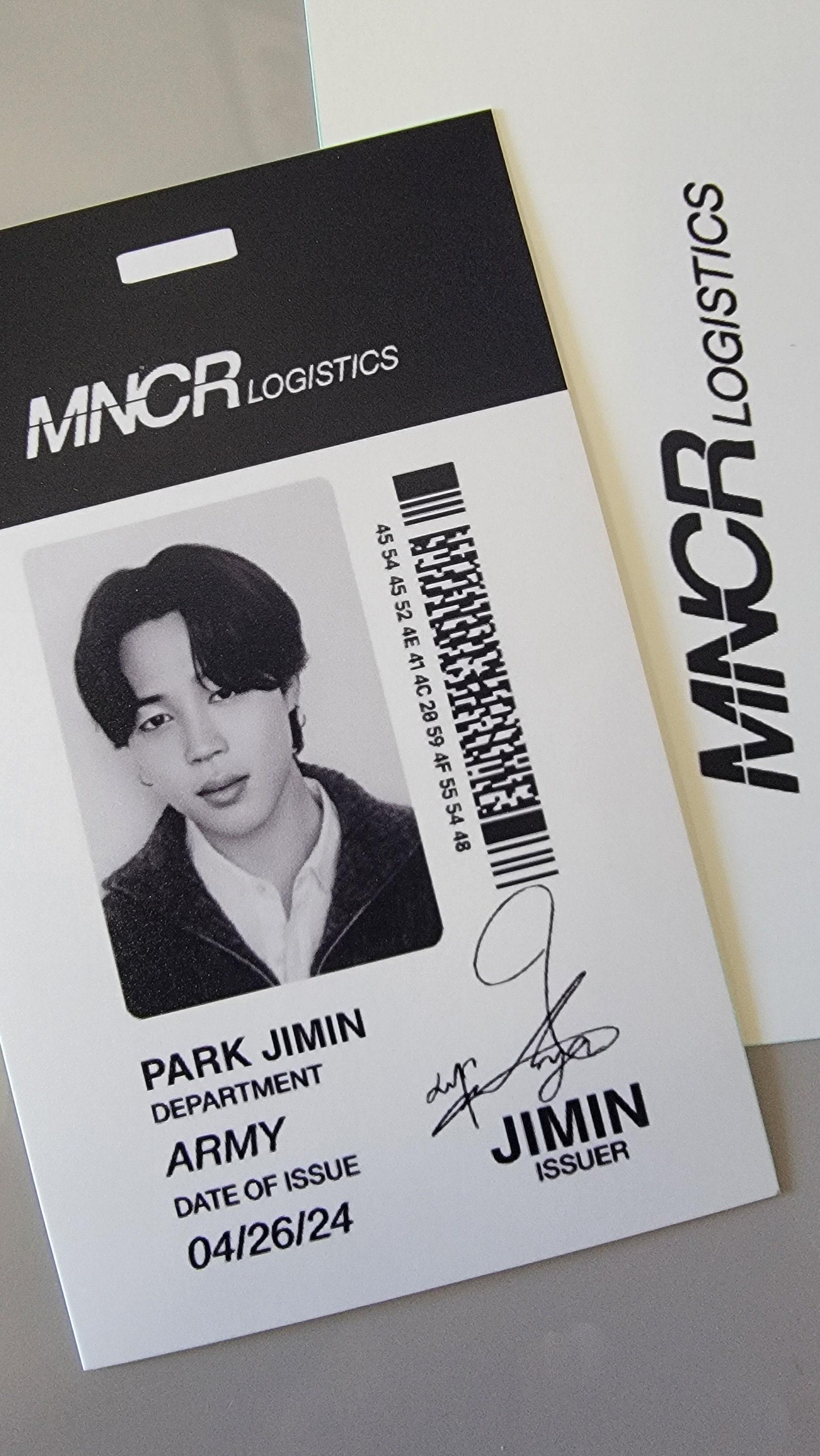 BTS - Monochrome MNCR ID Badge Photocards