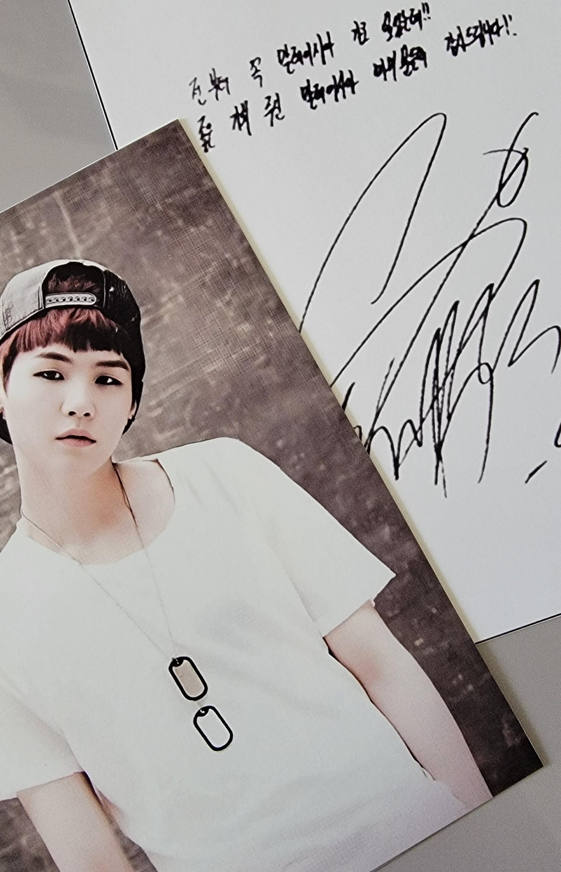 BTS - Red Bullet Hello Session Postcards
