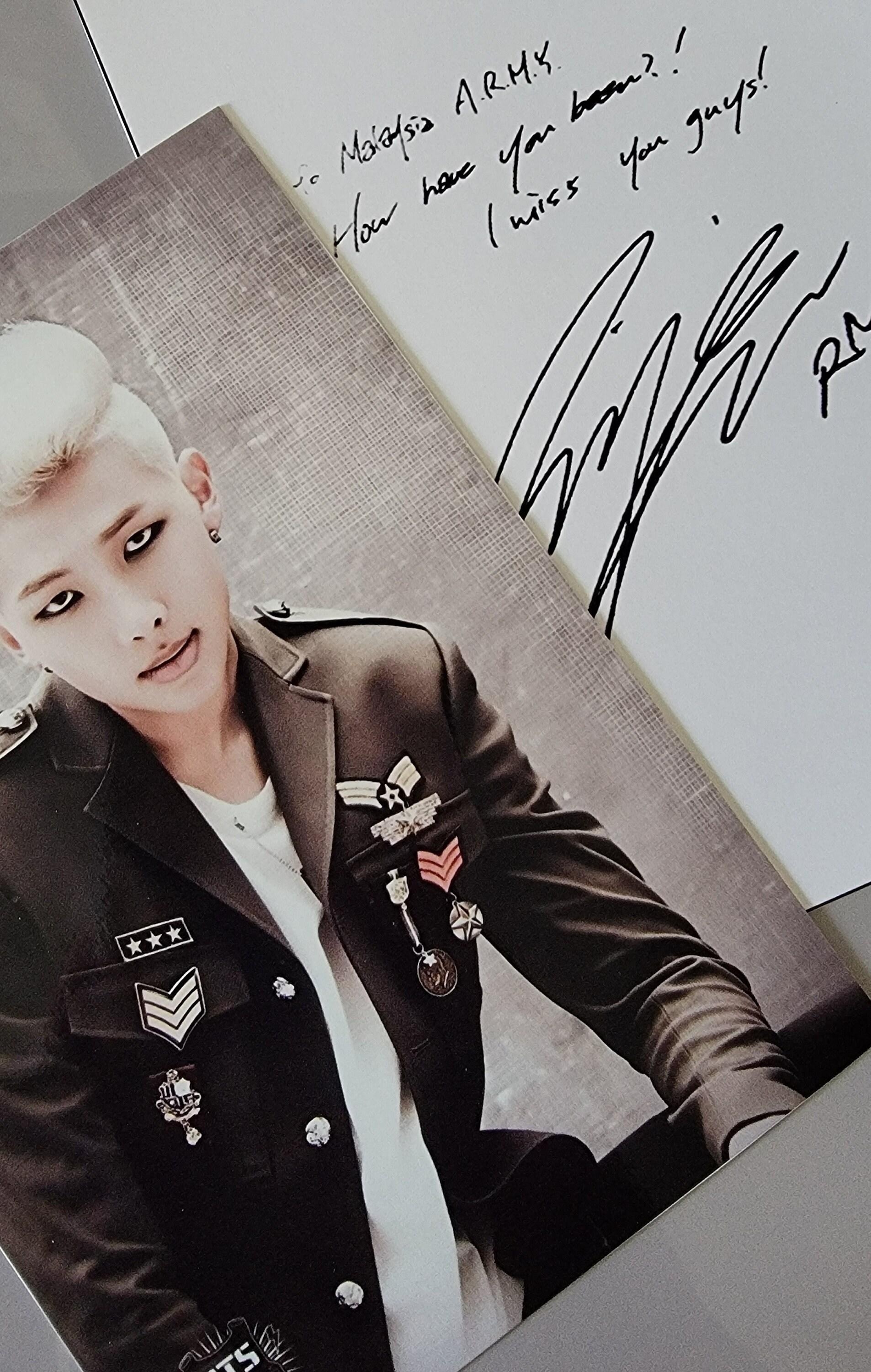 BTS - Red Bullet Hello Session Postcards