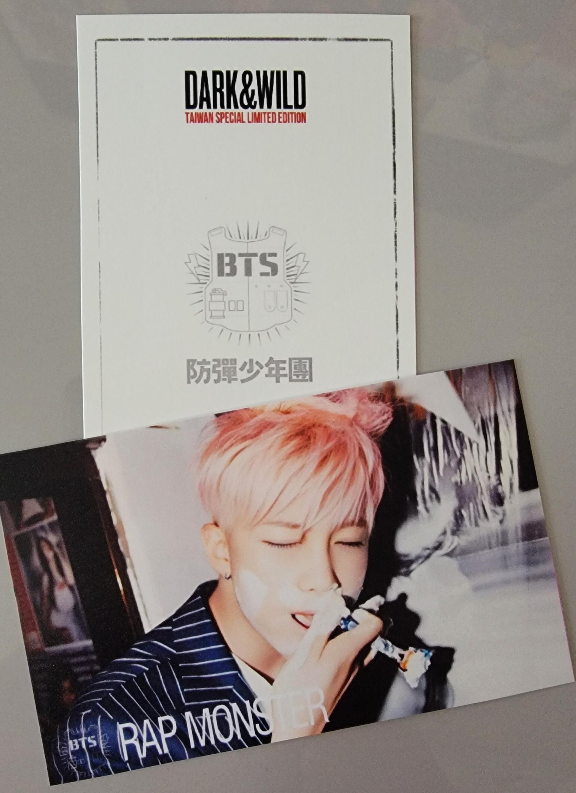 BTS - Dark & Wild Taiwan Special Edition Photo cards
