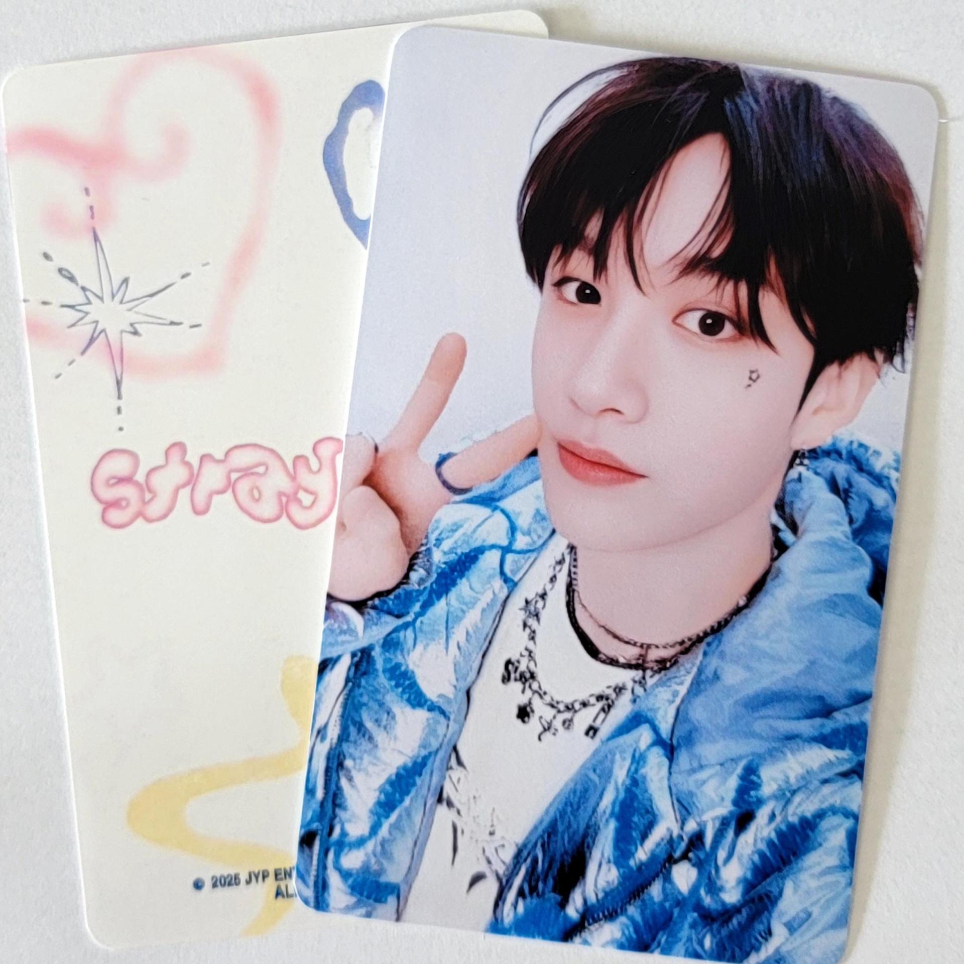 Stray Kids - 5th Fan Meeting - 5 O'clock offline benefits photocards