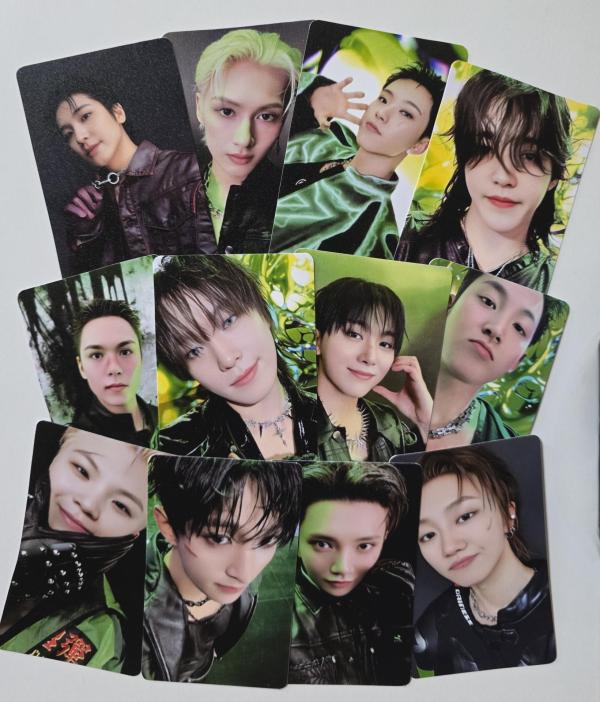 Seventeen WV Burstday Lucky Draw Photocards