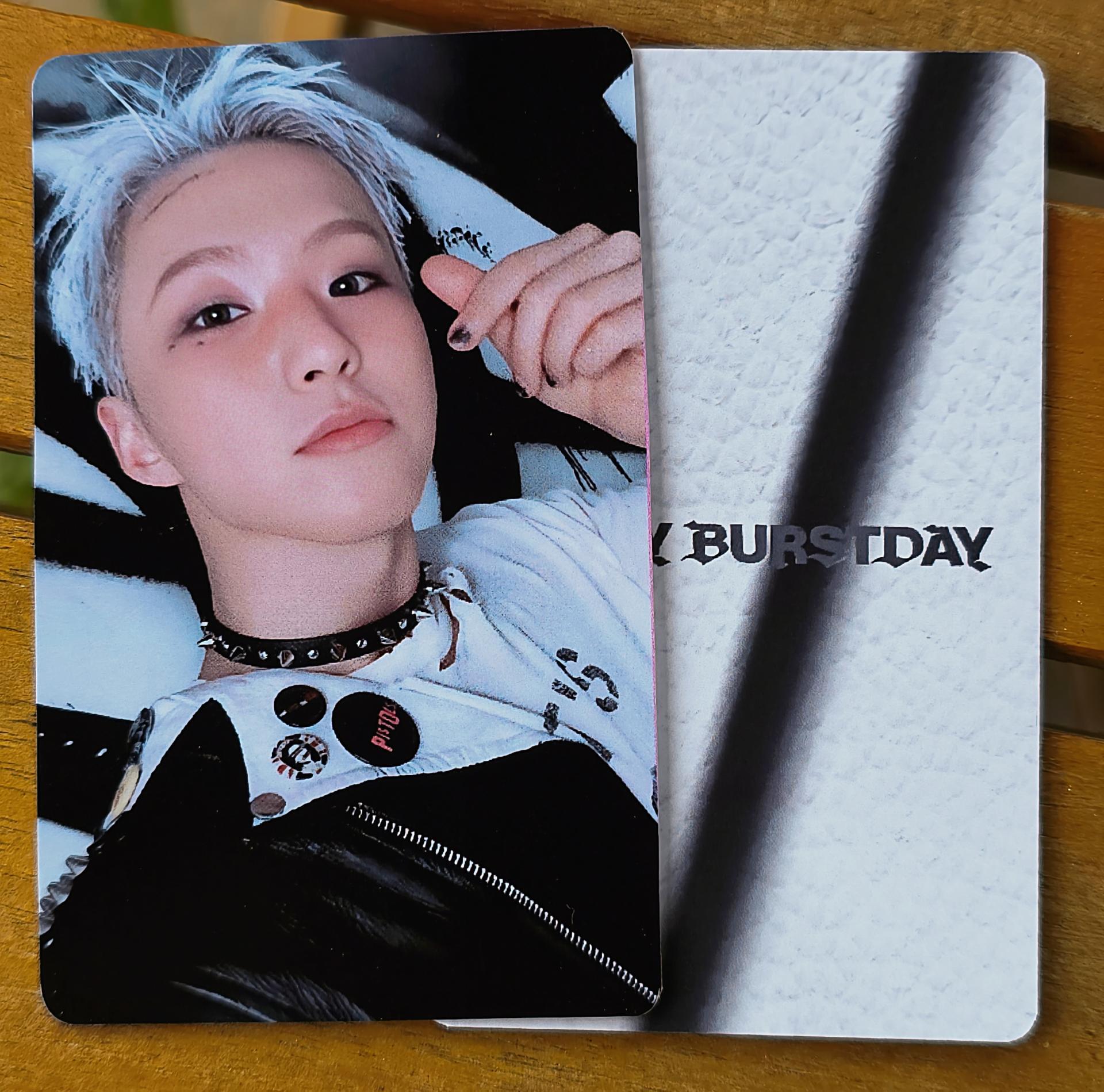 Hoshi : Happy Burstday -  Daredevil Photocards 