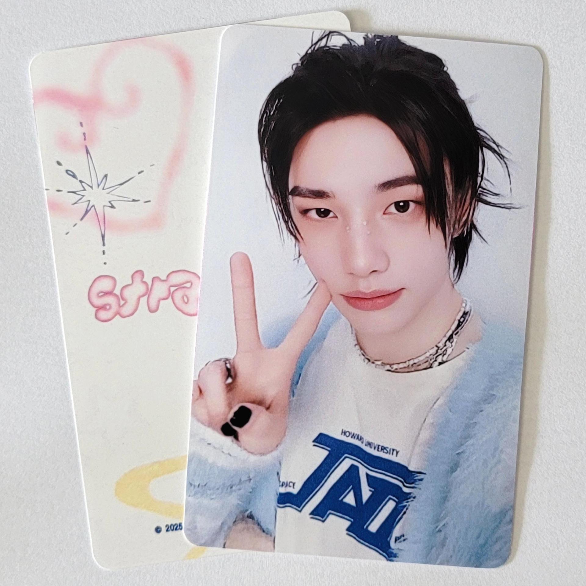 Stray Kids - 5th Fan Meeting - 5 O'clock offline benefits photocards