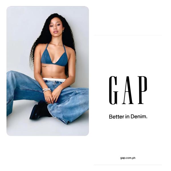 Katseye : Gap Philippines - Manon denim purchase Photocards